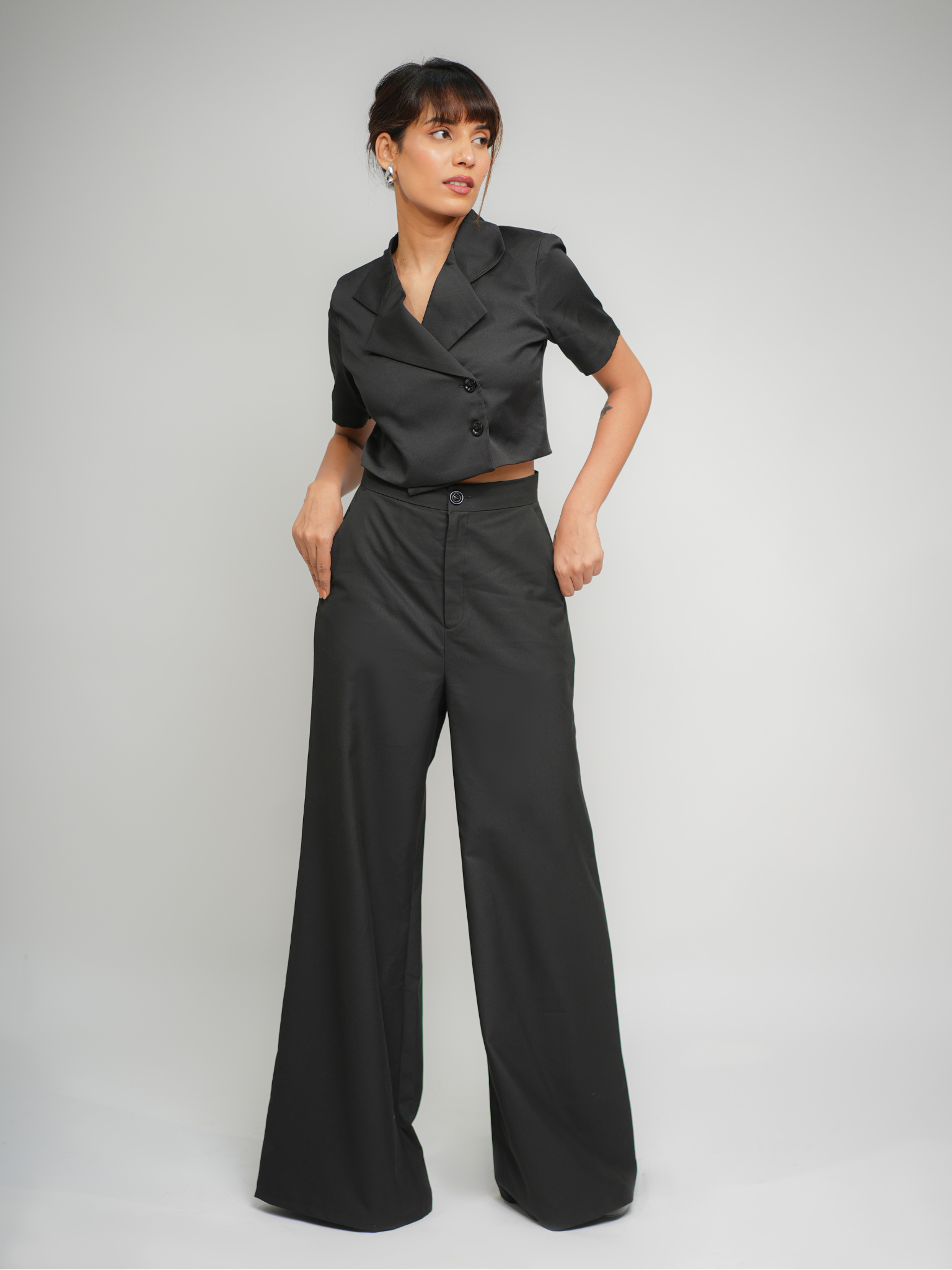 Coeur Short-Sleeved Cropped Blazer