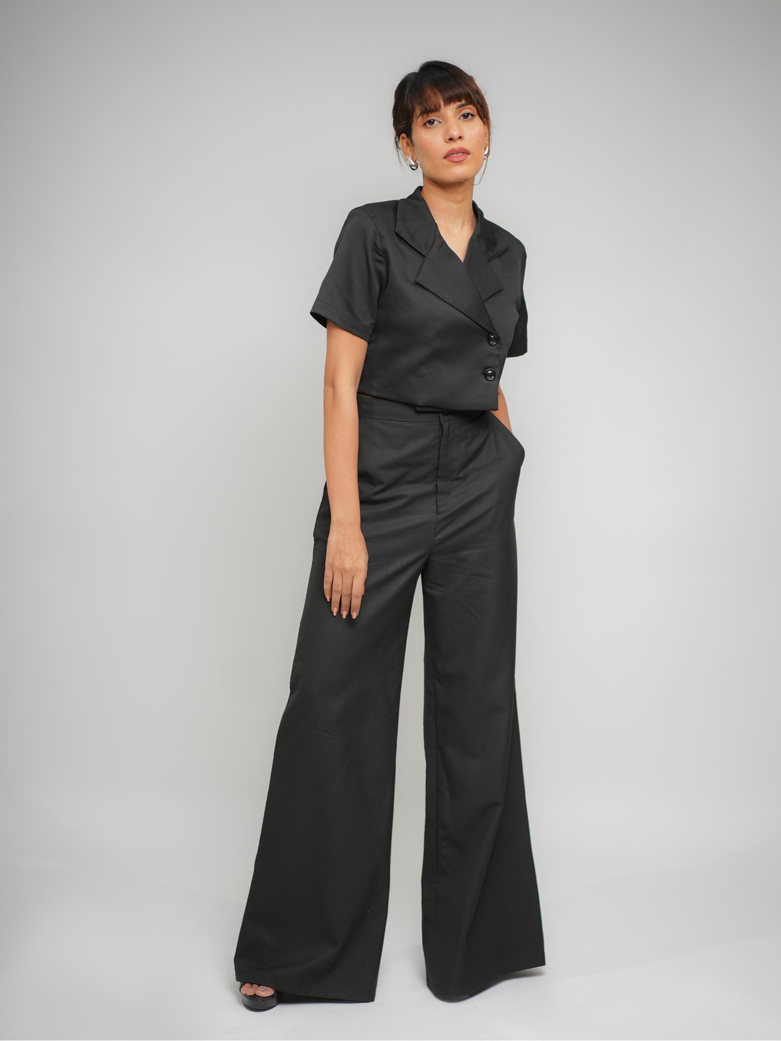 Coeur Short-Sleeved Cropped Blazer